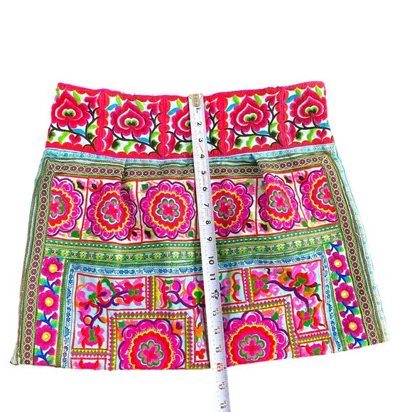 Boho Embroidery Multi-Color Flowers Weekender Hobo Tote Pom-Poms Inside Zip #02 - Picture 8 of 15